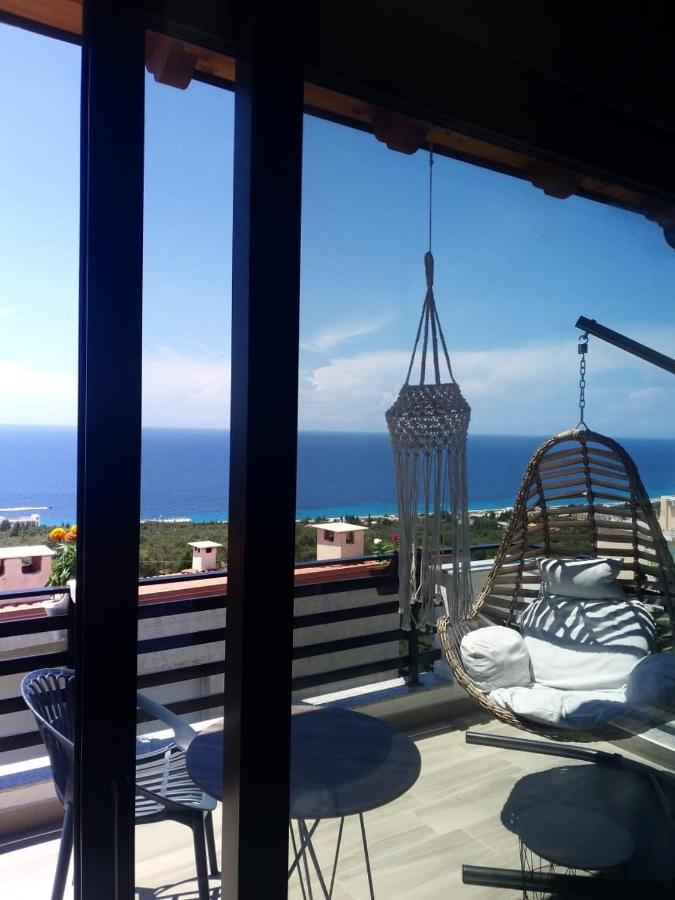Hotel Natali Dhermi Bagian luar foto