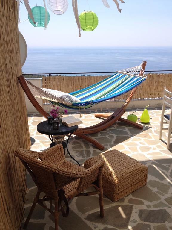 Hotel Natali Dhermi Bagian luar foto